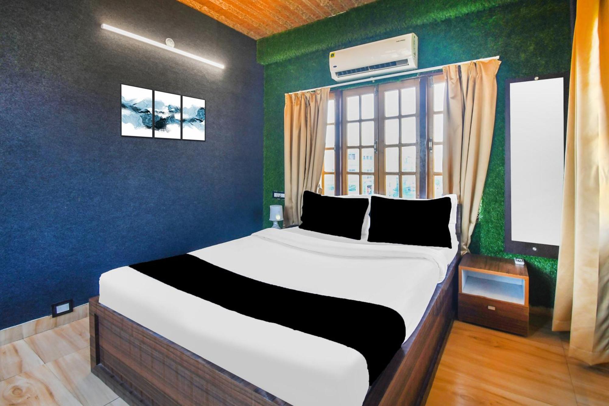 Super Hotel O Champasari Siliguri Formerly Four Fox Suits Panchanai Εξωτερικό φωτογραφία