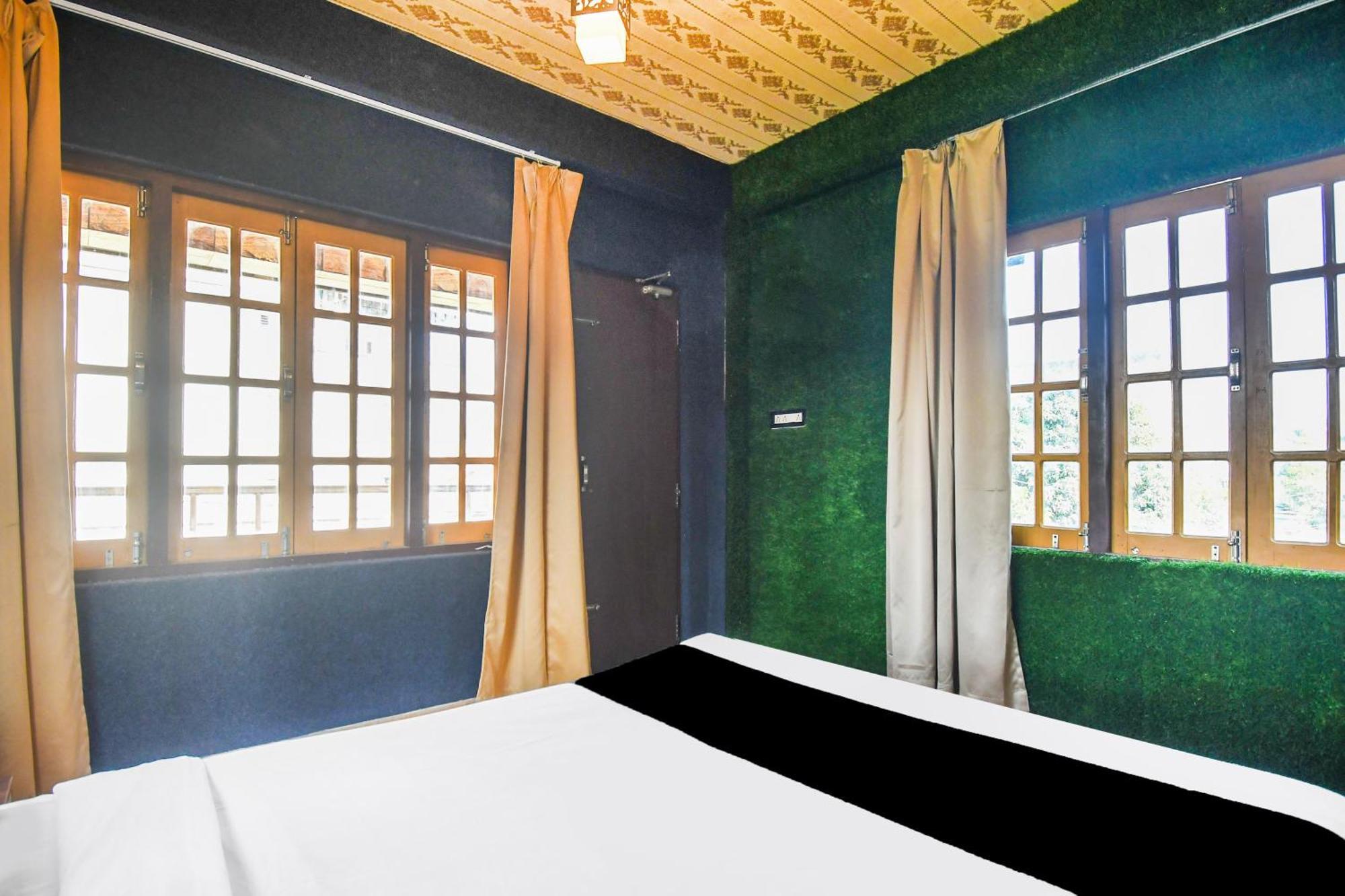 Super Hotel O Champasari Siliguri Formerly Four Fox Suits Panchanai Εξωτερικό φωτογραφία