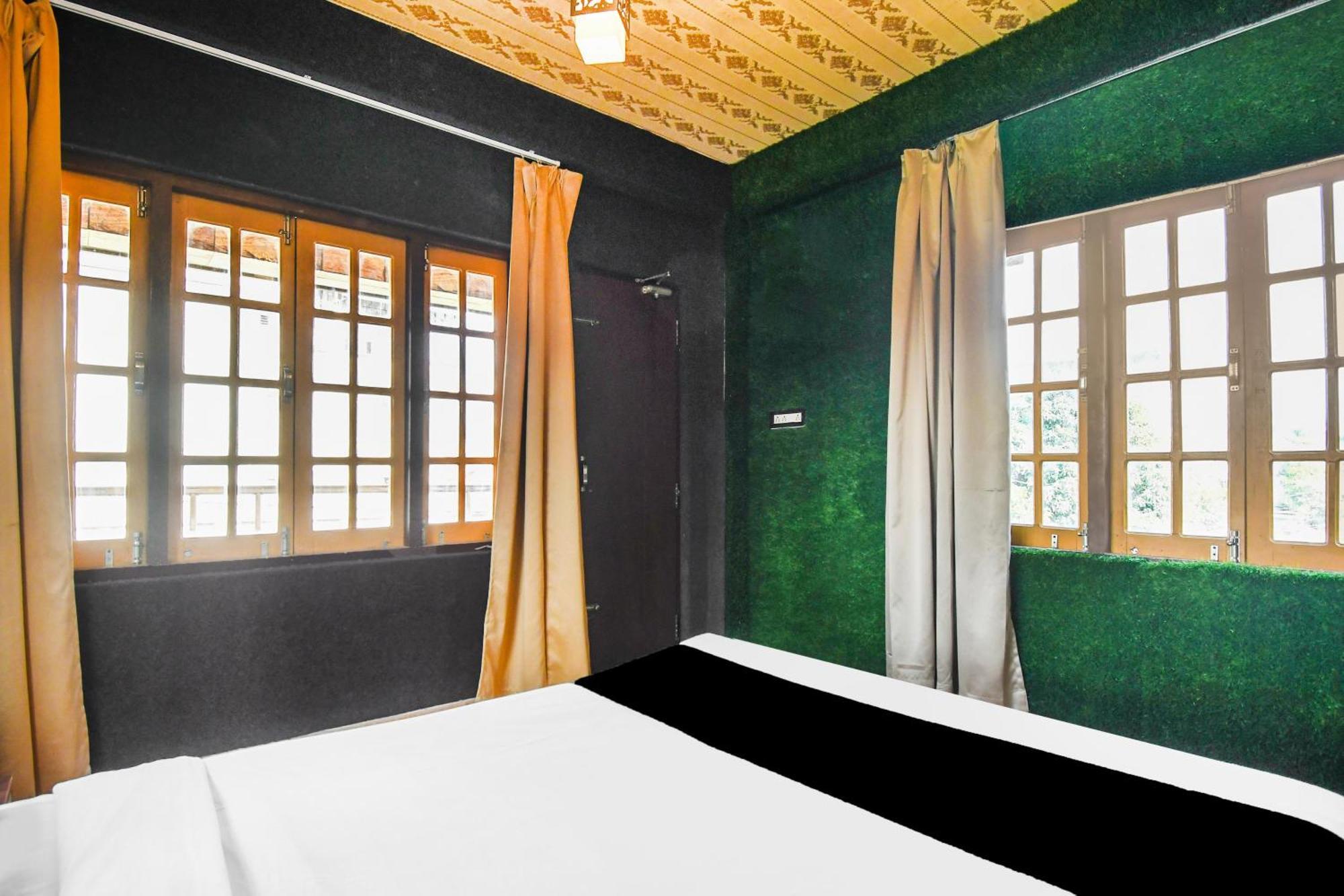 Super Hotel O Champasari Siliguri Formerly Four Fox Suits Panchanai Εξωτερικό φωτογραφία